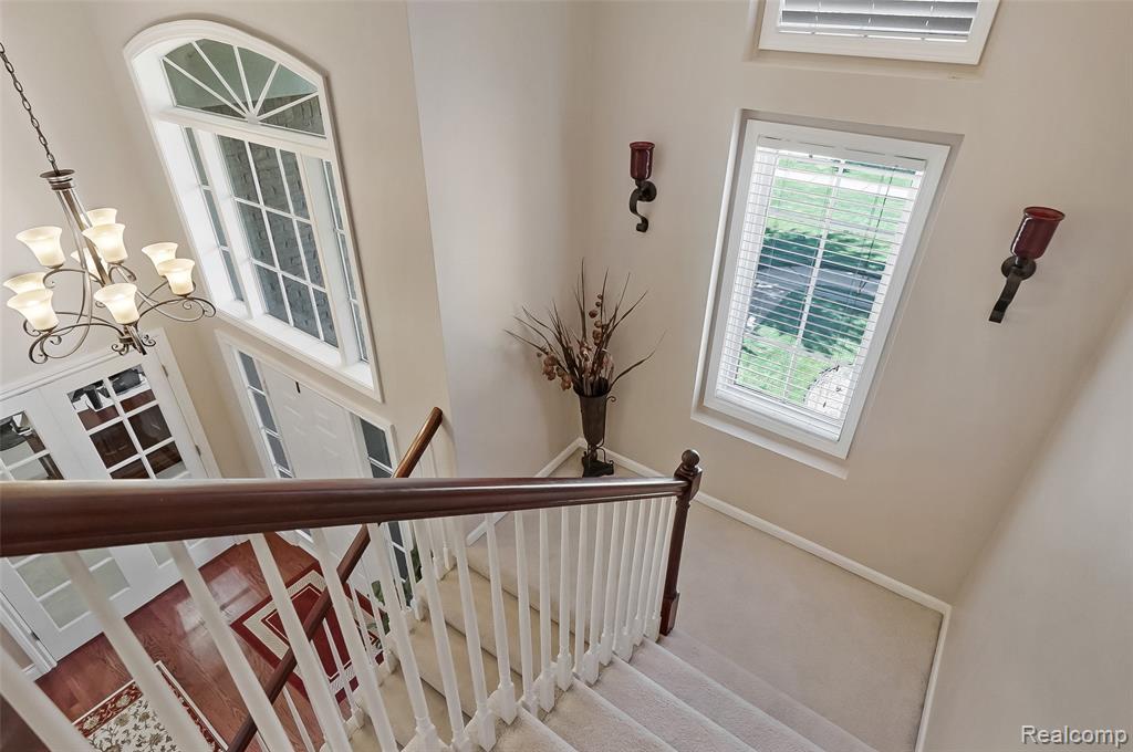 6062 FAIRBORN Drive, Canton, MI 48187 — Photo 10