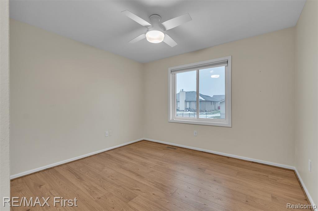 47179 Southern Cross Drive, Macomb, MI 48044 — Photo 16