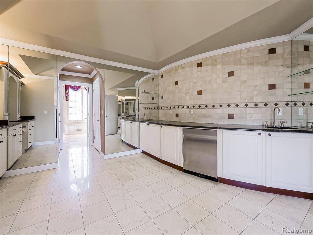 6265 BRANFORD Drive, West Bloomfield, MI — Photo 33
