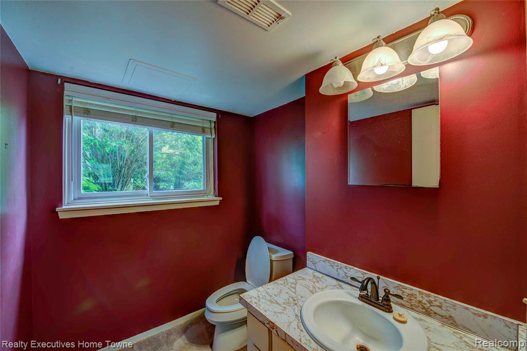 536 Central Street, Marysville, MI 48040 — Photo 29