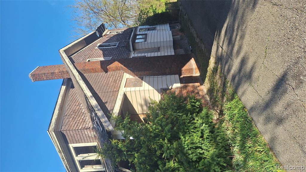 85 GENEVA Street, Highland Park, MI 48203 — Photo 2
