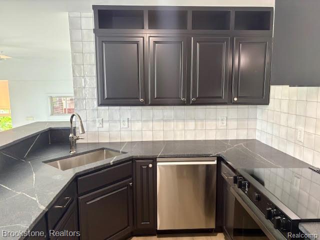 3976 Forester Boulevard, Auburn Hills, MI 48326 — Photo 9