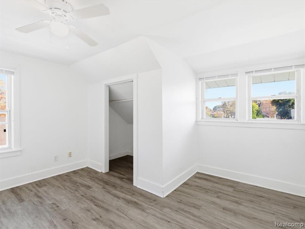 423 16th Street, Port Huron, MI 48060 — Photo 17