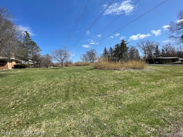 5824 WARBLER Drive, Clarkston, MI — Photo 4