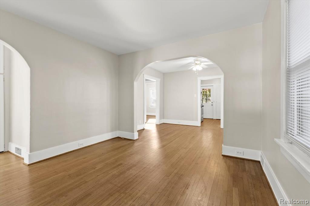 508 E Hudson Avenue, Royal Oak, MI 48067 — Photo 8