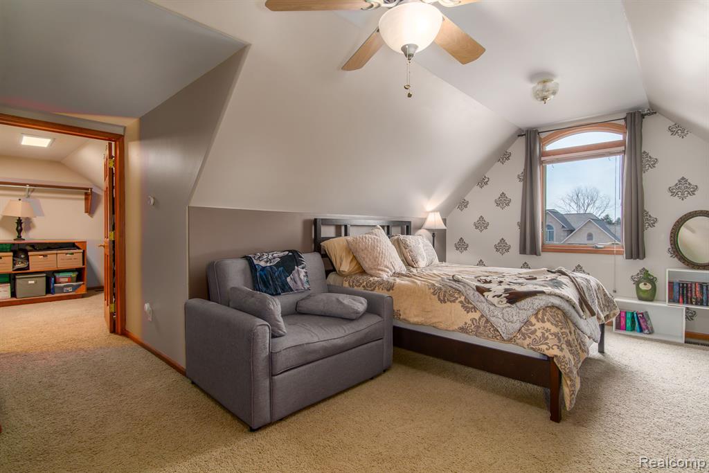 5271 WYNDEMERE Square, Swartz Creek, MI 48473 — Photo 13