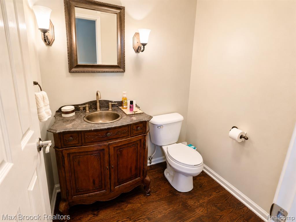 3238 Terra Court, Wixom, MI 48393 — Photo 7
