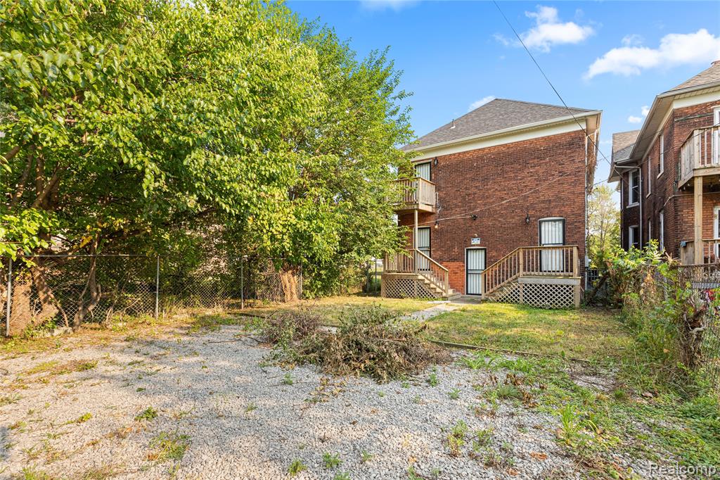 68 W Philadelphia Street, Detroit, MI 48202 — Photo 26