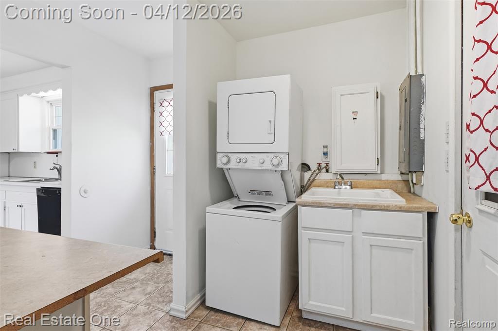 5908 Pine Street, Taylor, MI 48180 — Photo 15