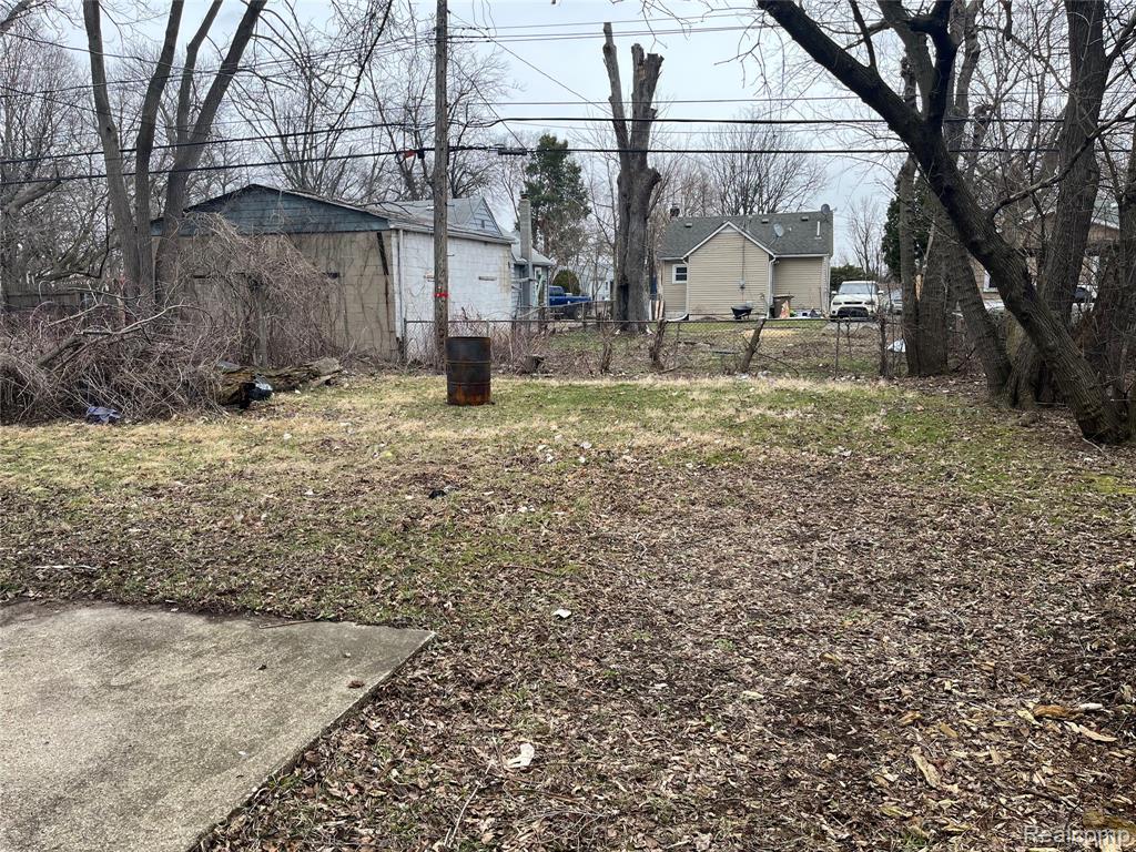 438 Kenilworth Avenue, Pontiac, MI 48342 — Photo 15