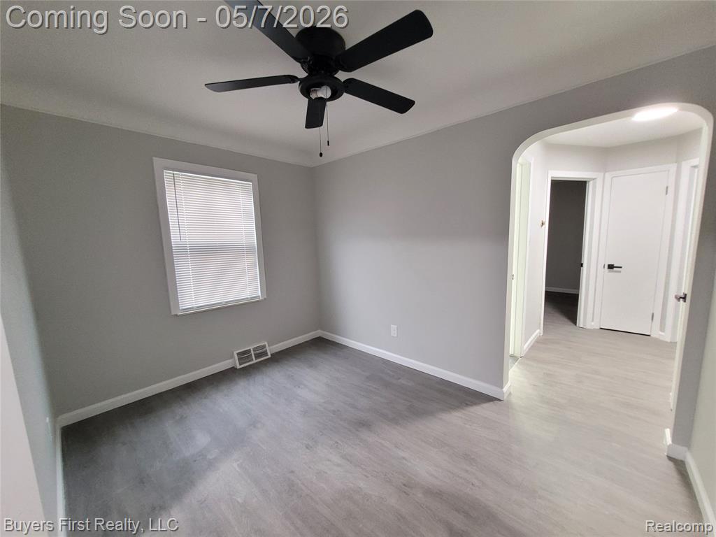 22084 Normandy Avenue, Eastpointe, MI 48021 — Photo 5