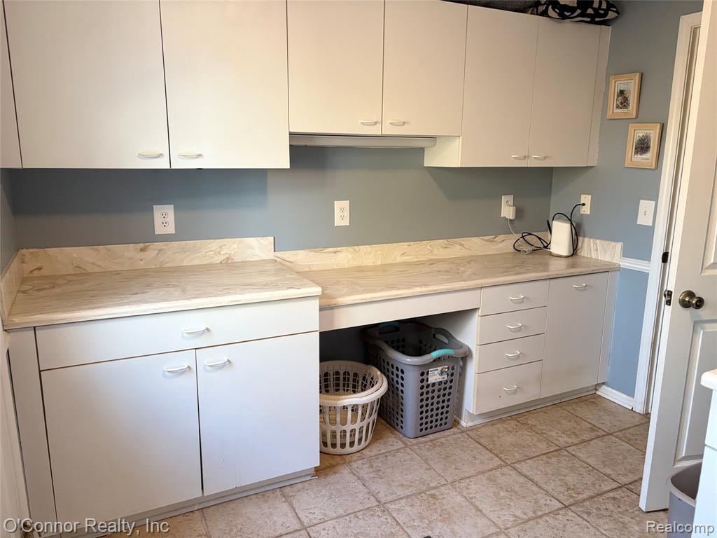 720 Arlington Circle, Marysville, MI 48040 — Photo 21