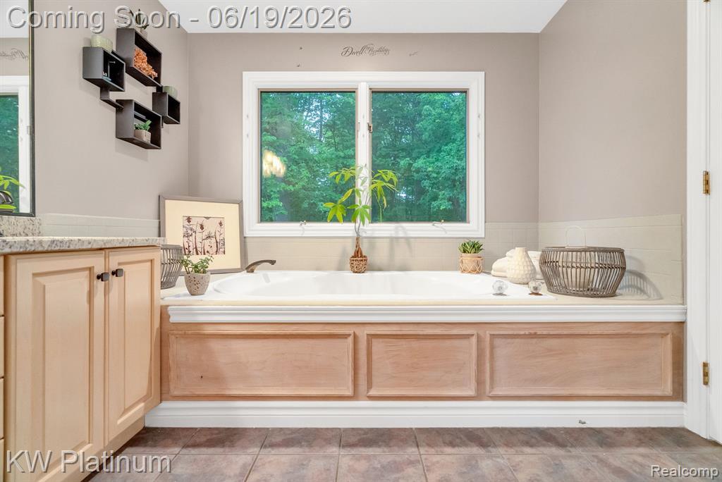 4270 Greenview Circle, Fort Gratiot, MI 48059 — Photo 34