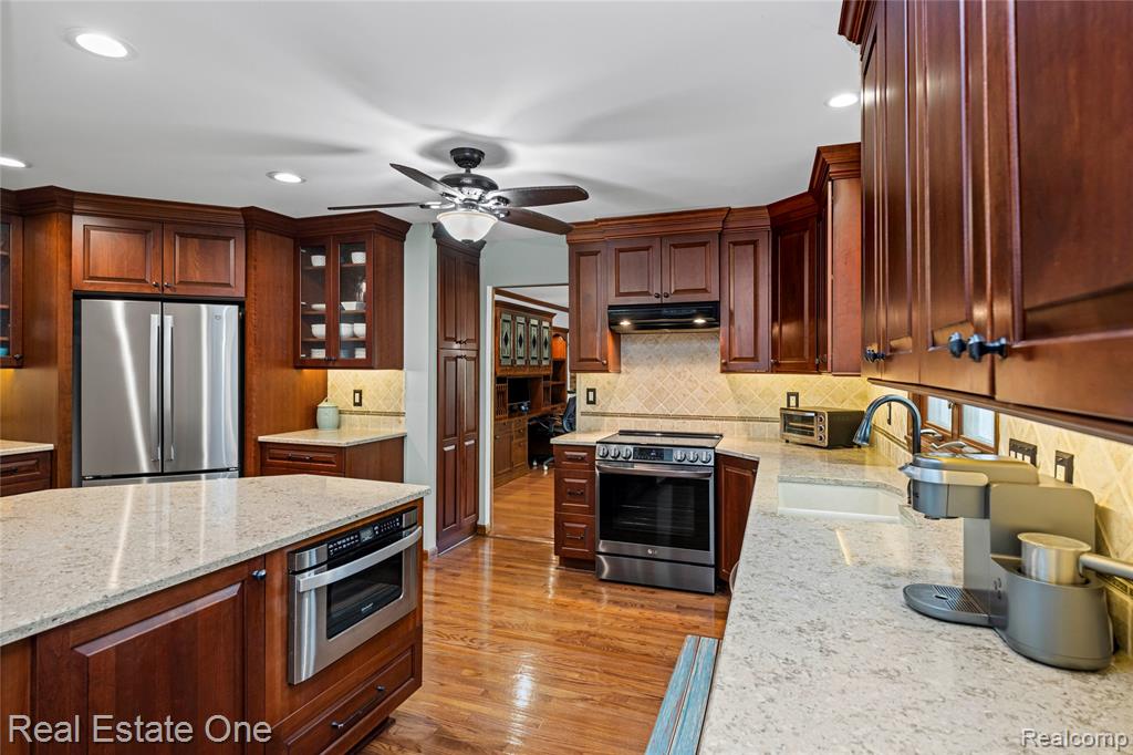 4163 Old Dominion Drive, West Bloomfield, MI 48323 — Photo 17
