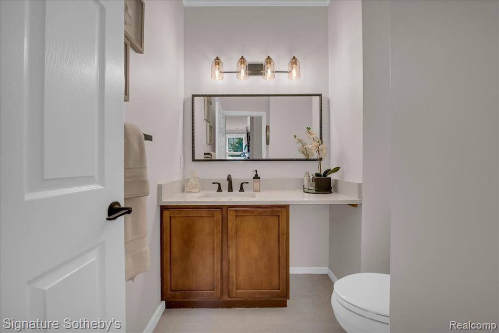 56624 Longhorn Drive, Shelby Twp, MI 48316 — Photo 14