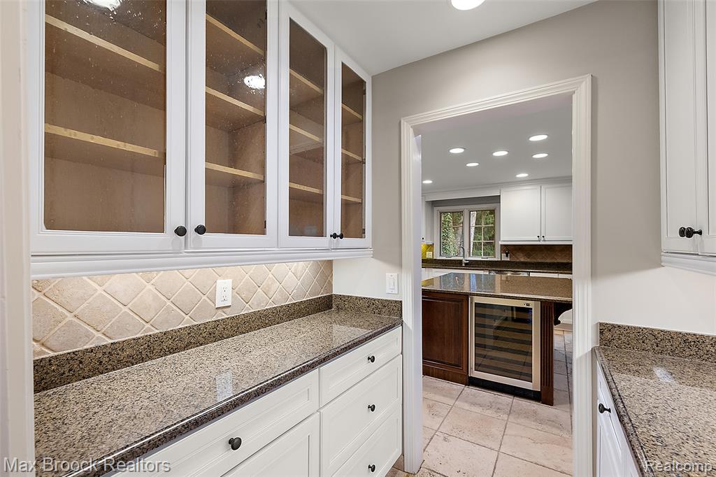4627 Sunningdale Drive, Bloomfield Hills, MI 48302 — Photo 6