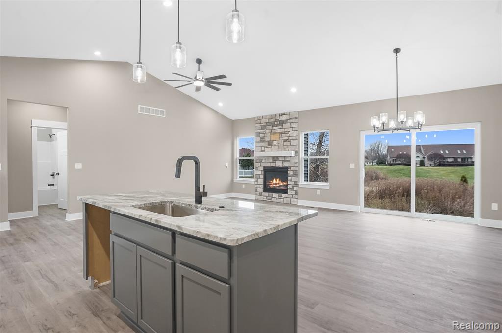 9161 Copper Ridge Drive, Davison, MI 48423 — Photo 11