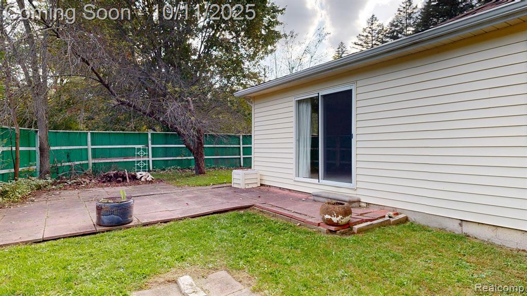 6444 Lucas Road, Flint, MI 48506 — Photo 39