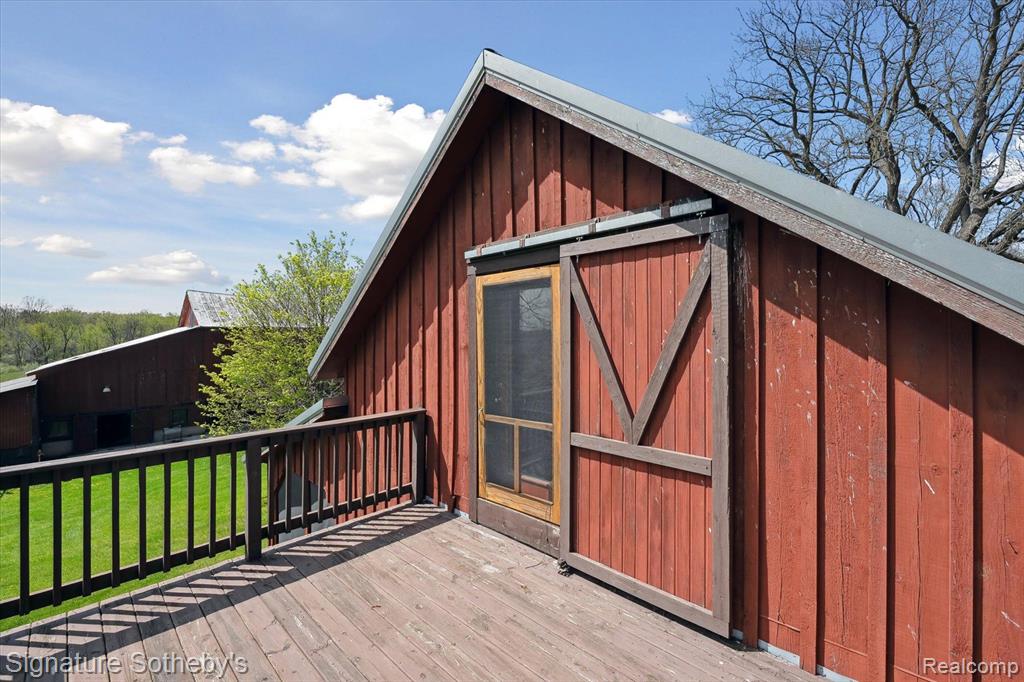9827 KENNEDY Road, Munith, MI 49259 — Photo 54