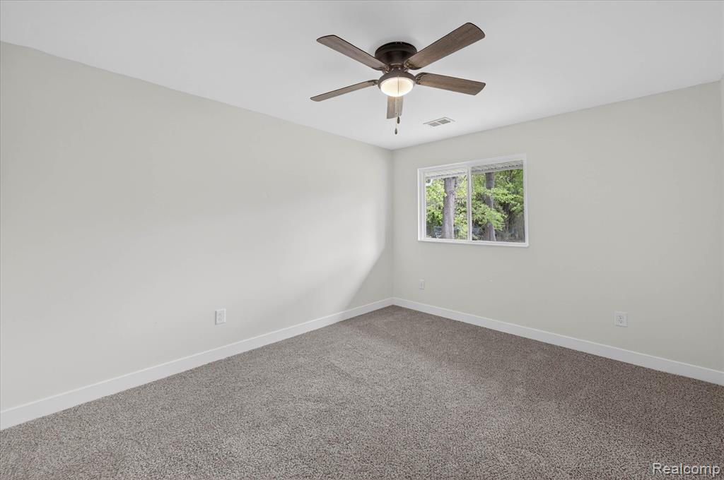 29055 Bredow Avenue, Romulus, MI 48174 — Photo 26