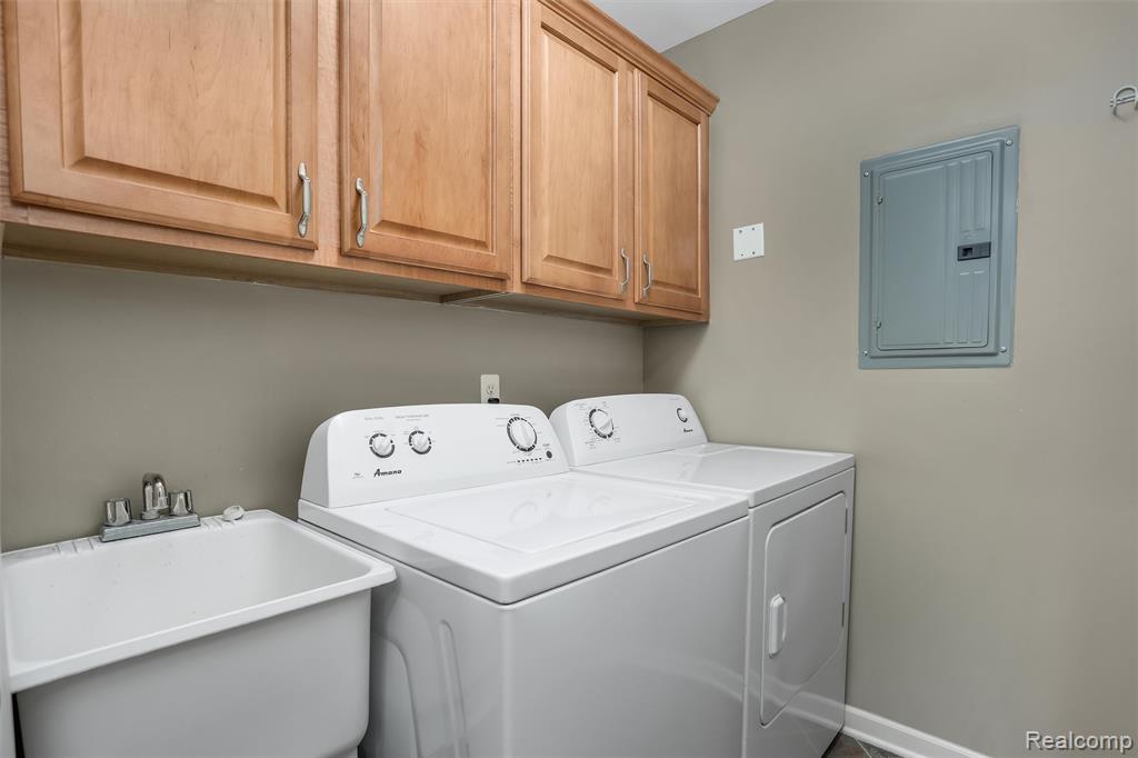 6725 Boulder Pointe Drive, Washington, MI — Photo 20
