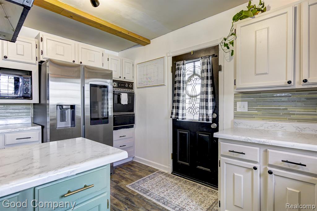 40038 Eagle Drive, Sterling Heights, MI 48310 — Photo 11