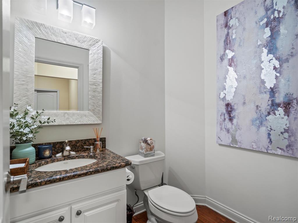 5657 Greenhill Drive, Troy, MI 48098 — Photo 30