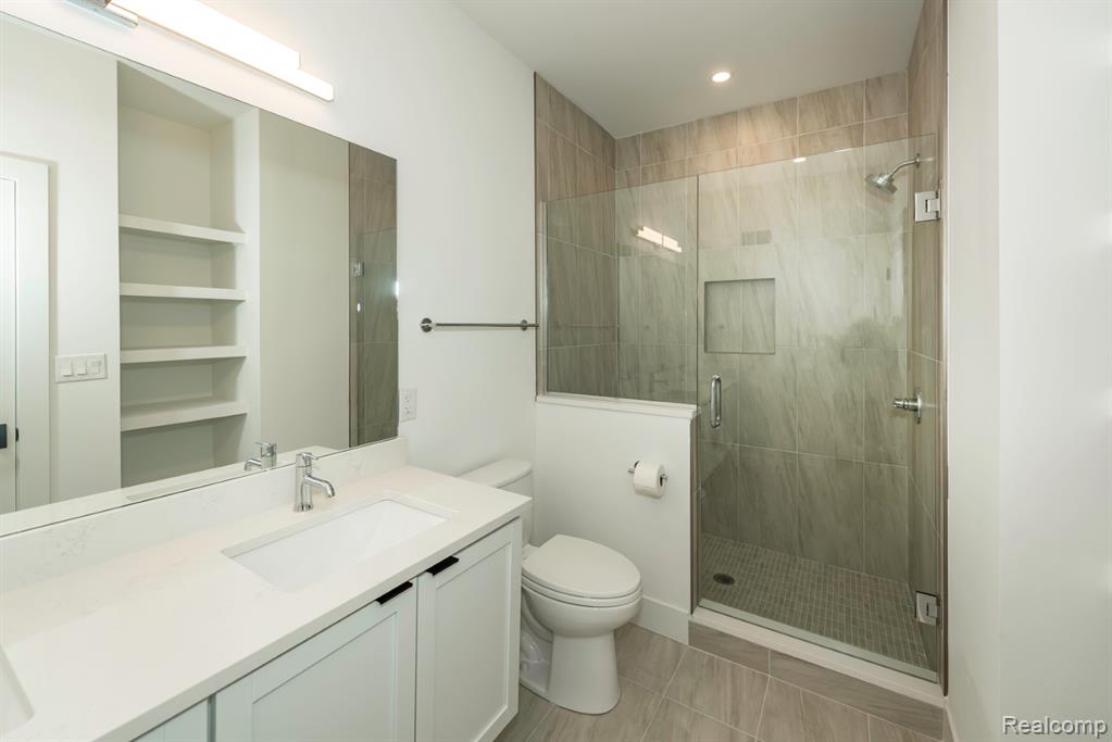 7544 Churchill Street, C22, Detroit, MI 48206 — Photo 18