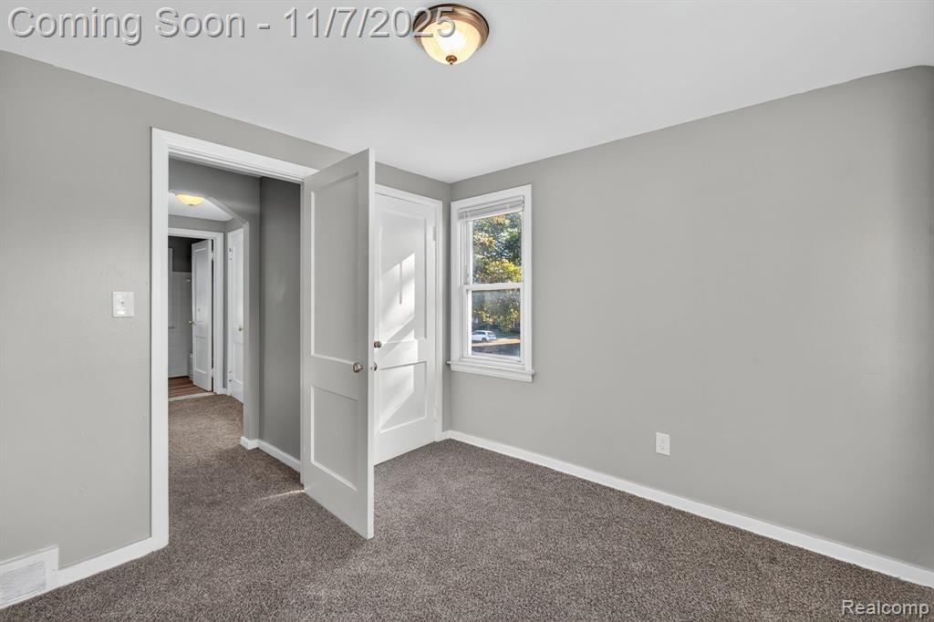 20216 Regent Drive, Detroit, MI 48205 — Photo 9