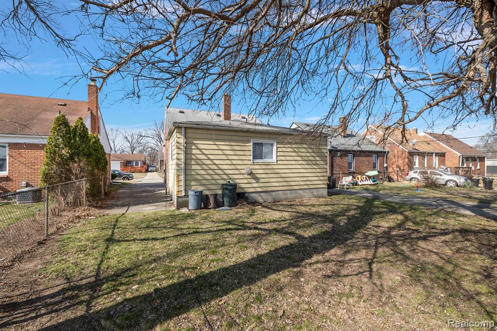 21406 MITCHELLDALE Avenue, Ferndale, MI 48220 — Photo 29