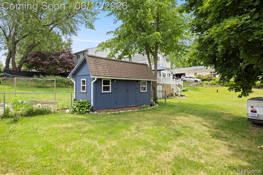 1808 Lombardy, Highland, MI 48356 — Photo 28