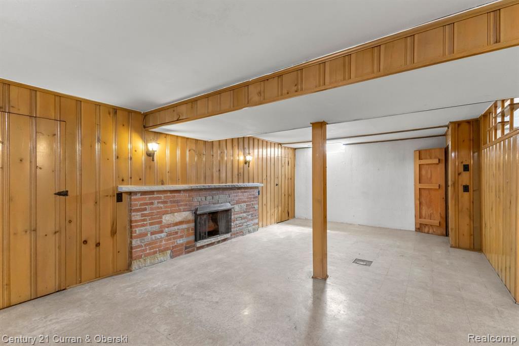 6661 N BEECH DALY Road, Dearborn Heights, MI 48127 — Photo 25