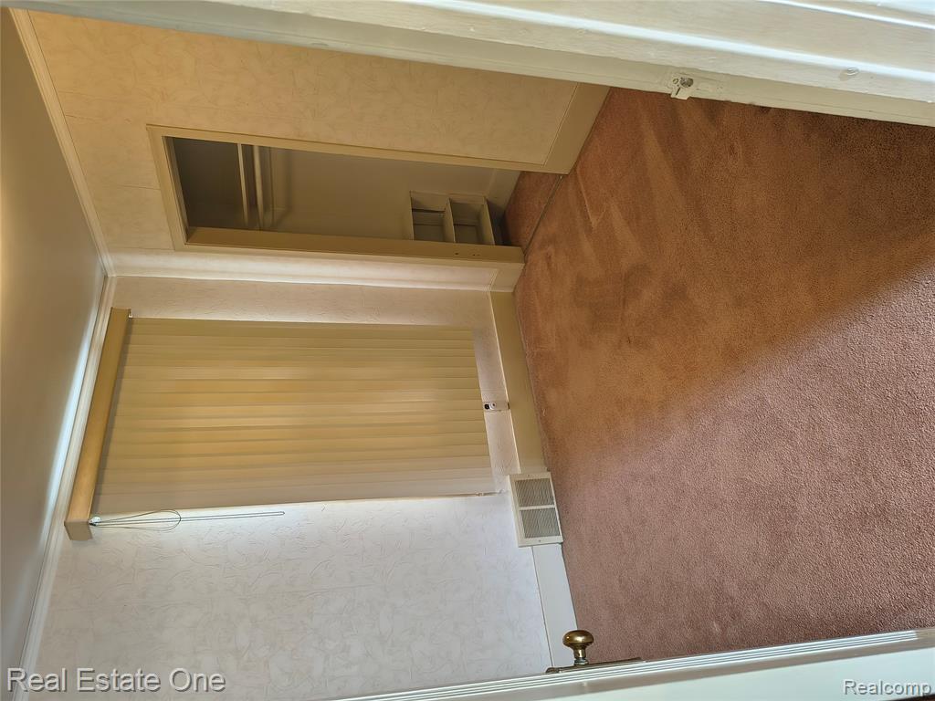 7233 Rosemont Avenue, Detroit, MI 48228 — Photo 6