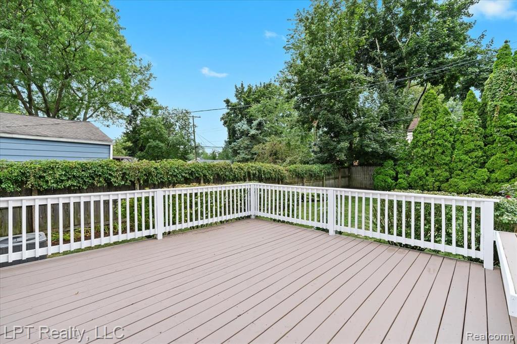 4357 Robinwood Avenue, Royal Oak, MI 48073 — Photo 35
