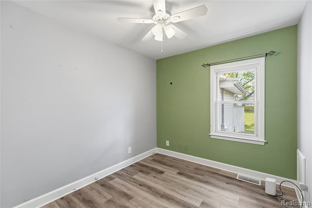 725 Mason Road, Howell, MI 48843 — Photo 13