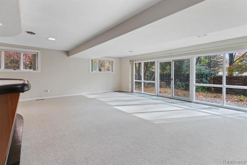 4966 Whispering Pine Lane, Bloomfield Hills, MI 48302 — Photo 30