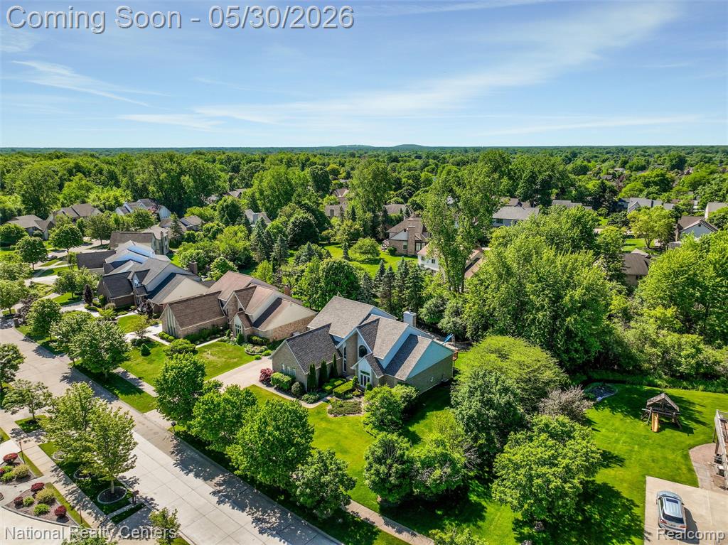 47245 N Pointe Drive, Canton, MI 48187 — Photo 62