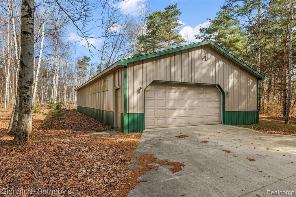 7699 MINNICK Road, Harbor Beach, MI 48441 — Photo 69
