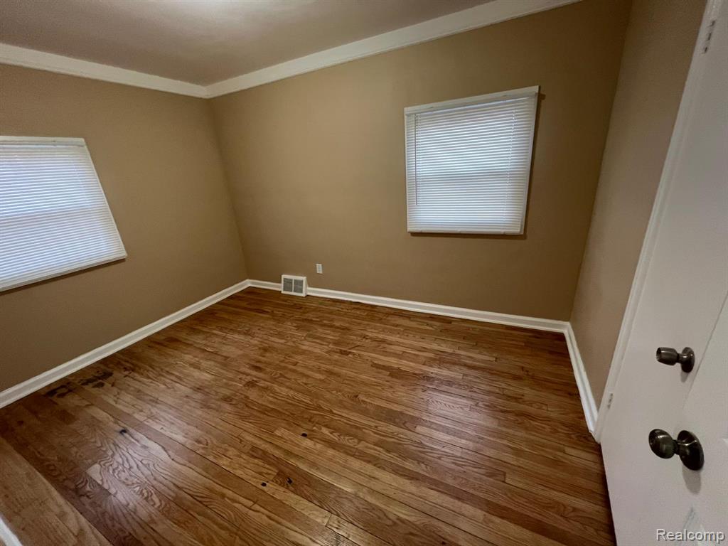8279 Greenlawn Street, Detroit, MI 48204 — Photo 8