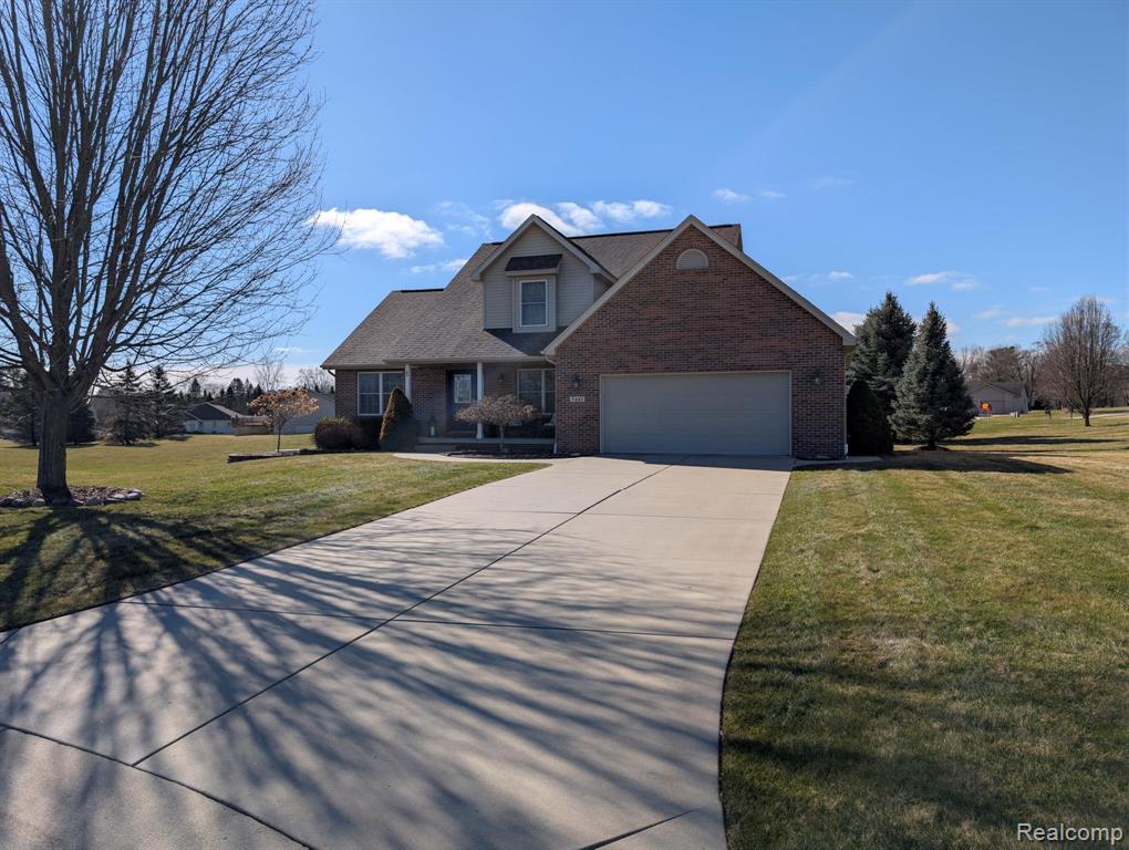 5441 Meadow Creek Court, Flint, MI 48532 — Photo 3