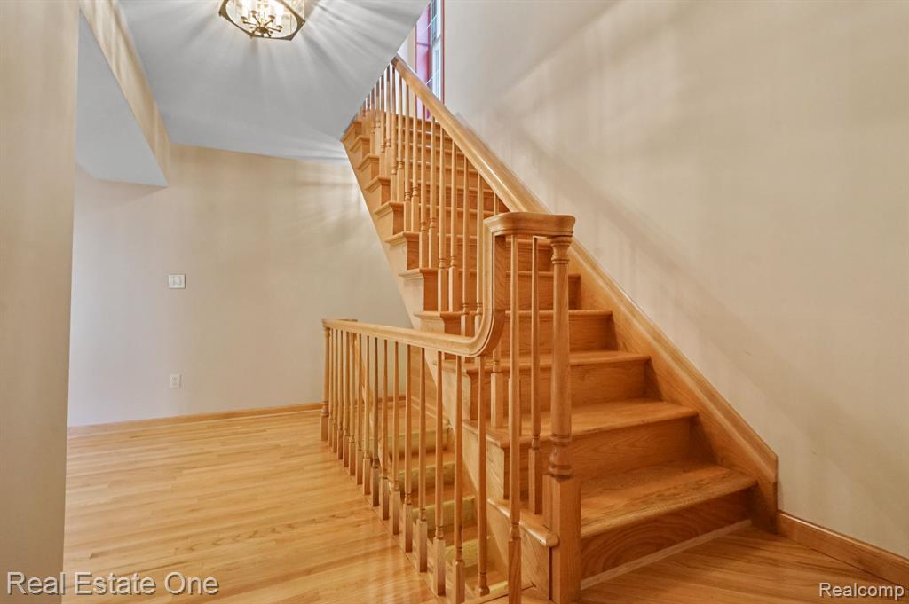 3856 Old Creek Road, 25, Troy, MI 48084 — Photo 20