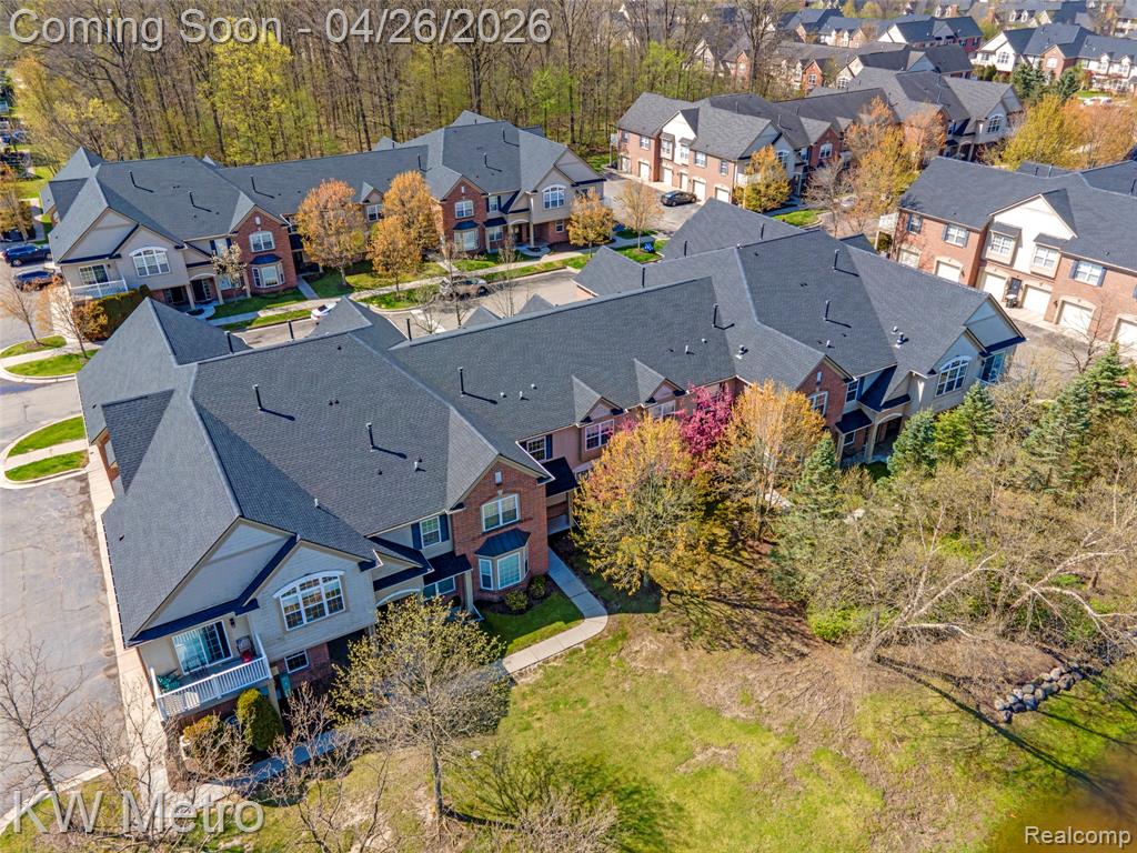 47592 Pembroke Drive, Canton, MI 48188 — Photo 4
