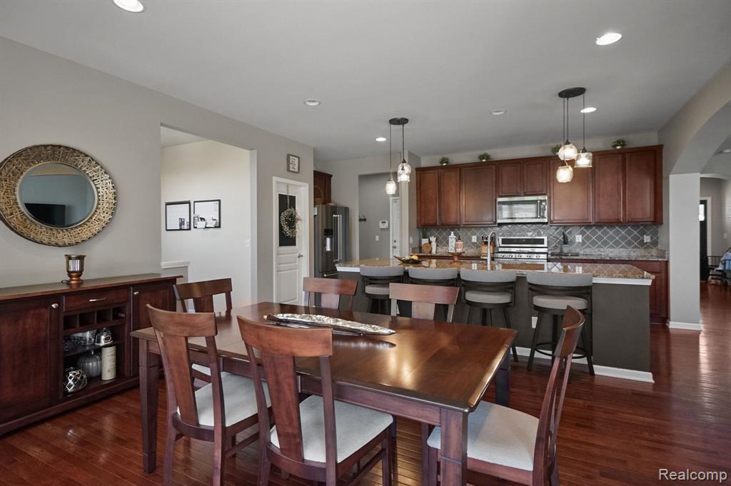49621 BLOOMSBURY Lane, Macomb, MI 48044 — Photo 10