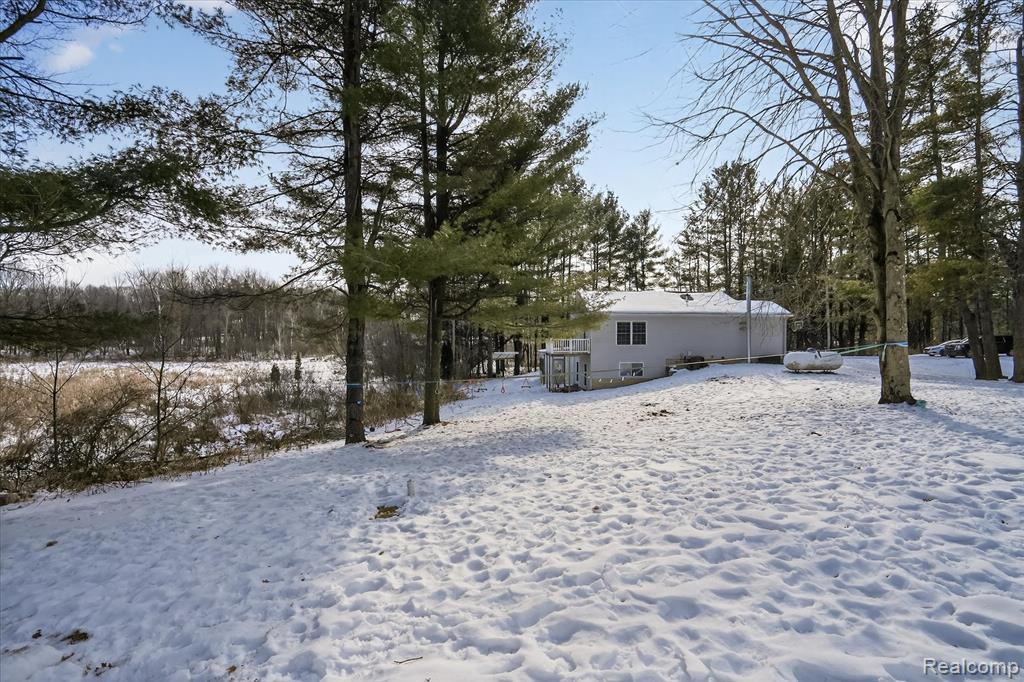 22092 Clear Lake Road, Battle Creek, MI 49014 — Photo 41