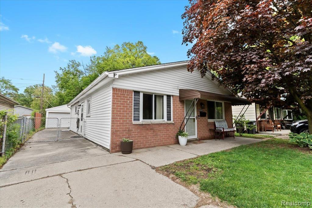 6073 TROY Street, Taylor, MI 48180 — Photo 2