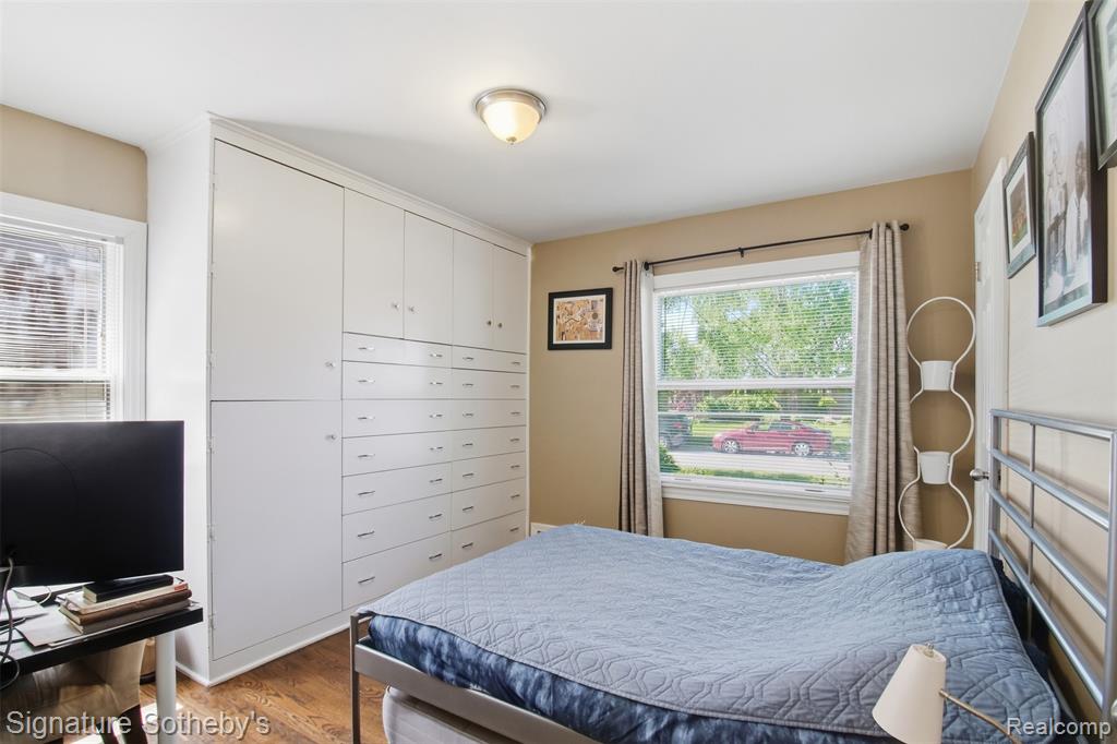 1268 Brys Drive, Grosse Pointe, MI 48236 — Photo 14