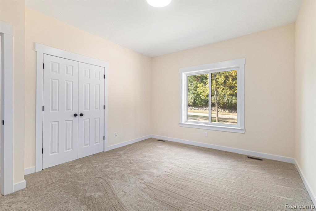 15273 Pine Ridge Drive, Holly, MI 48462 — Photo 17