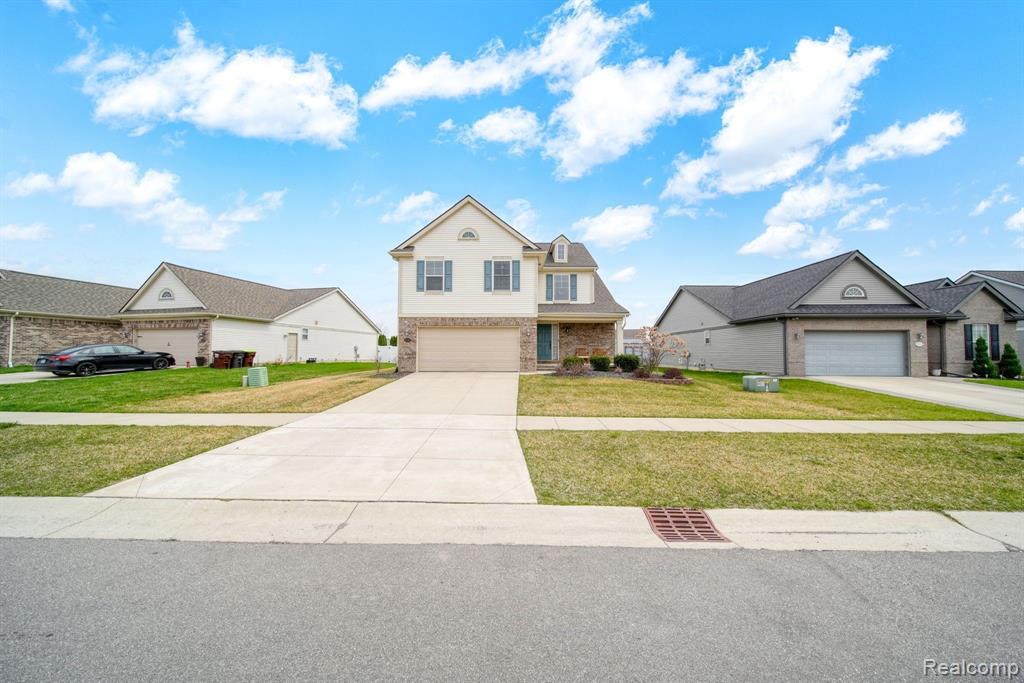 9166 BIRCH POINTE Drive, Newport, MI 48166 — Photo 3