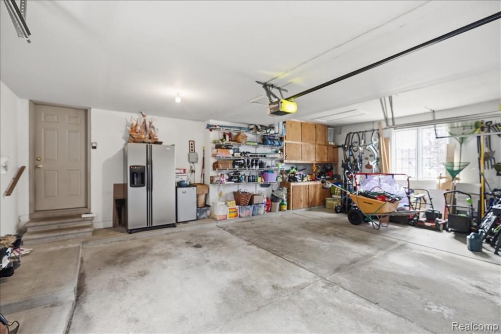 4471 S Castlewood Court, Auburn Hills, MI 48326 — Photo 52