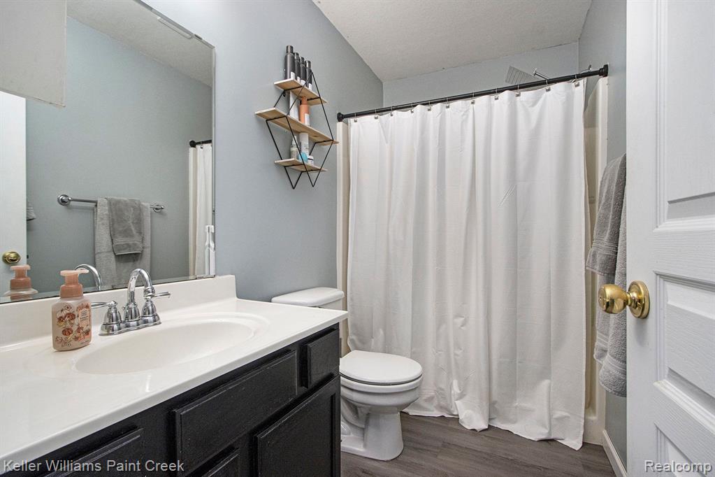 8150 BLACK FOREST Drive, Portage, MI 49002 — Photo 21